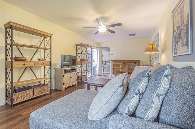1130 Orange Tree Cir W Unit C, Palm Harbor, FL 34684 - photo 6