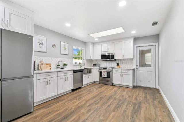 7910 W Pocahontas Ave, Tampa, FL 33615 - photo 9