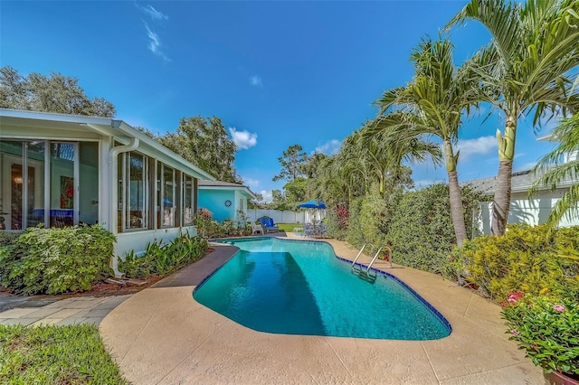 2 Evonaire Cir, Belleair, FL 33756 - photo 6