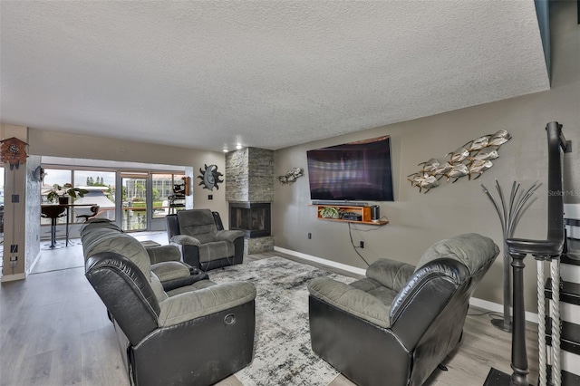 818 Symphony Isles Blvd, Apollo Beach, FL 33572 - photo 9