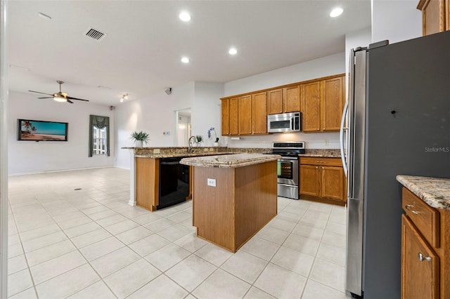5454 Spectacular Bid Dr, Wesley Chapel, FL 33544 - photo 17