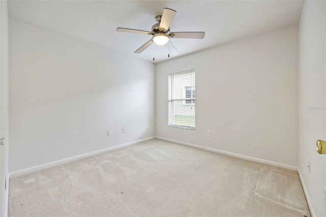 5454 Spectacular Bid Dr, Wesley Chapel, FL 33544 - photo 31