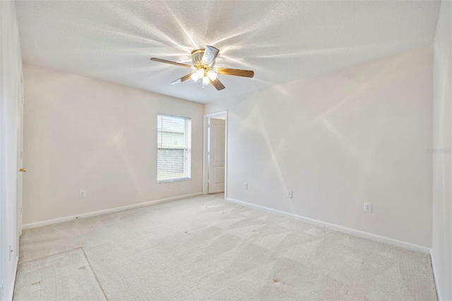 5454 Spectacular Bid Dr, Wesley Chapel, FL 33544 - photo 33