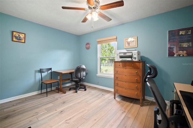 4106 Kimber Rae Ct, Plant City, FL 33565 - photo 25