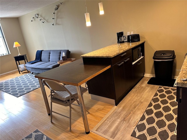 701 S Madison Ave Unit 405, Clearwater, FL 33756 - photo 4