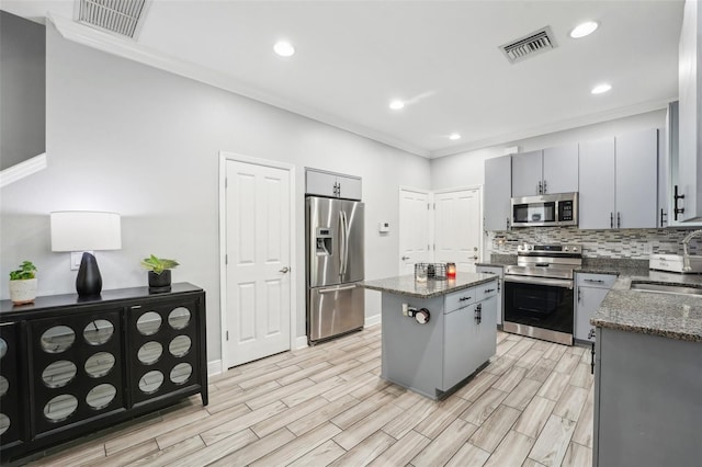 847 Aurora Way, Oldsmar, FL 34677 - photo 17