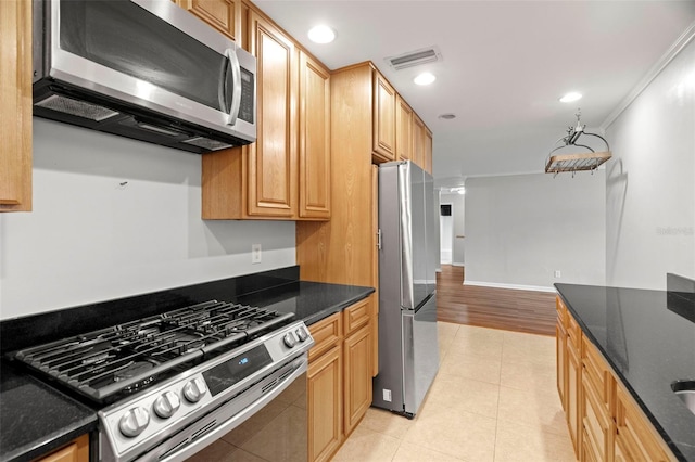 1570 83rd Ave N, Saint Petersburg, FL 33702 - photo 10