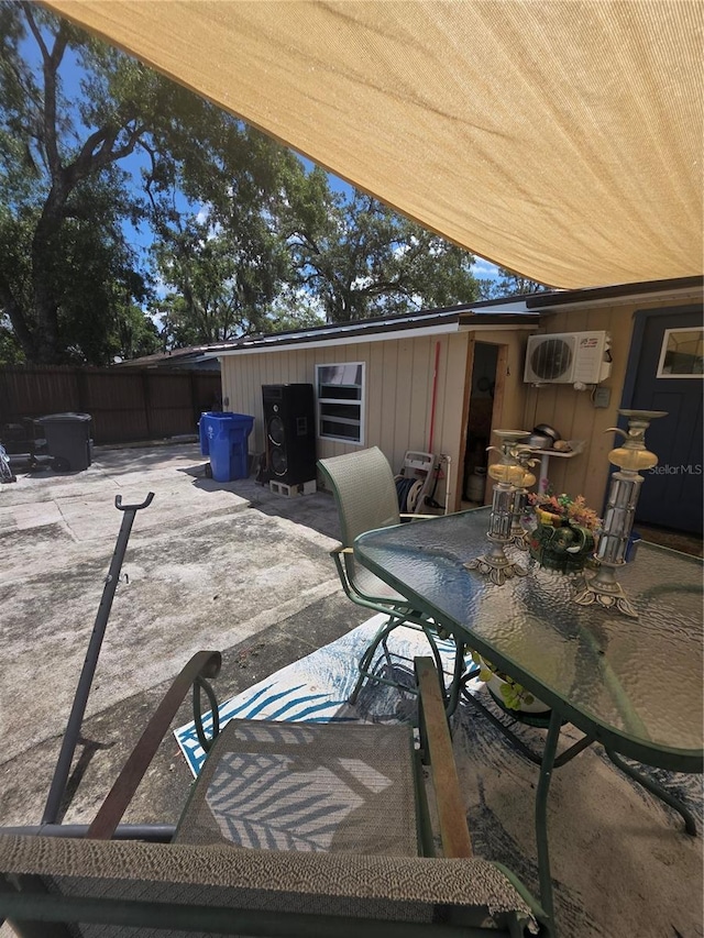 3612 Tamarix Dr, Tampa, FL 33619 - photo 32