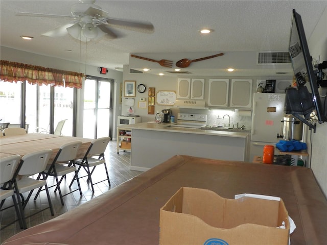 108 Dogwood Cir Unit 108, Seminole, FL 33777 - photo 45