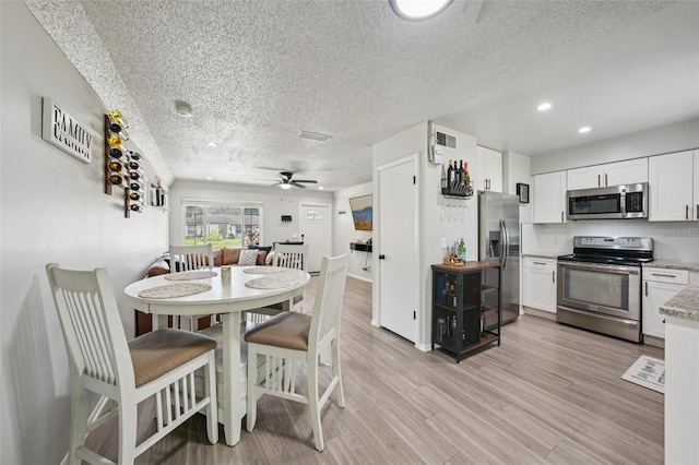 4428 Tuna Dr, Tampa, FL 33617 - photo 6