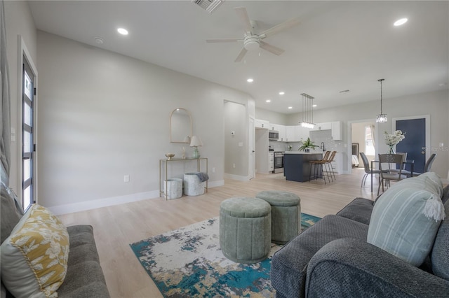 6215 N 44th St, Tampa, FL 33610 - photo 6