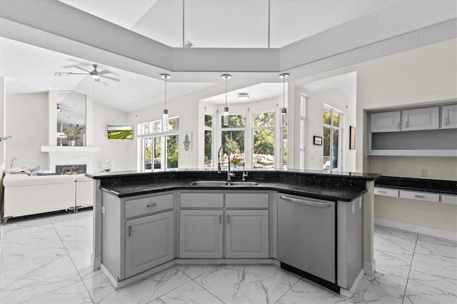 1520 Jade Ln, Tarpon Springs, FL 34689 - photo 37