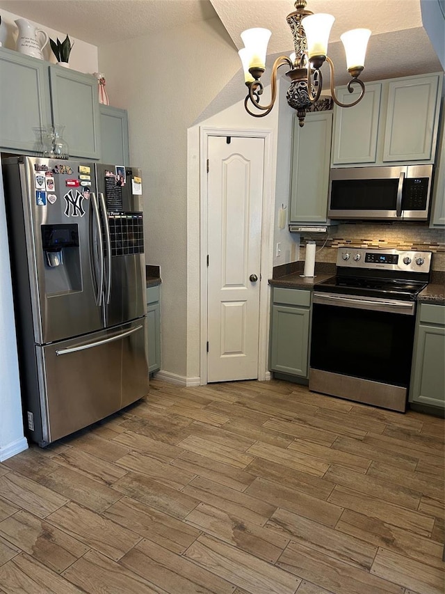 1939 Greenwood Valley Dr, Plant City, FL 33563 - photo 12