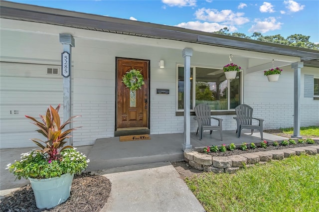 5285 32nd Ave N, Saint Petersburg, FL 33710 - photo 1