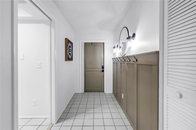 6884 W Country Club Ln, Sarasota, FL 34243 - photo 2