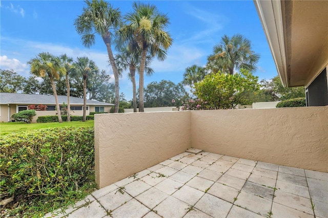 6884 W Country Club Ln, Sarasota, FL 34243 - photo 32