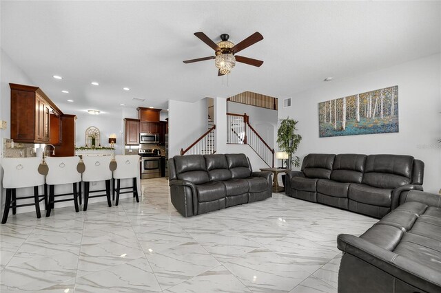 382 Rosalind Ln, Oldsmar, FL 34677 - photo 9