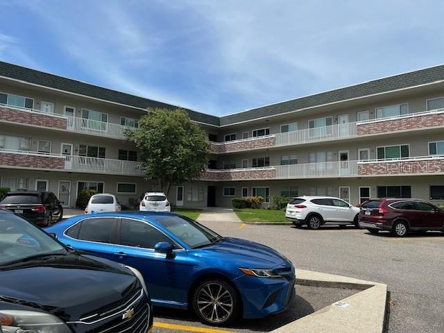 2426 Persian Dr Unit 62, Clearwater, FL 33763 - photo 2
