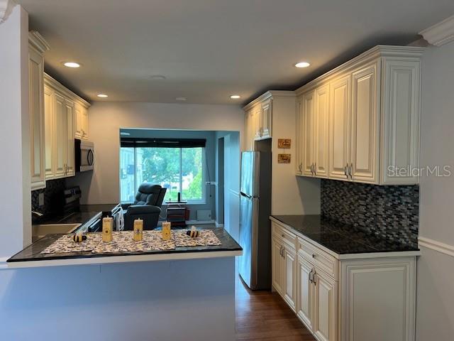 2426 Persian Dr Unit 62, Clearwater, FL 33763 - photo 8