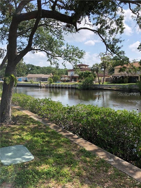 9013 Tudor Dr Unit G105, Tampa, FL 33615 - photo 17