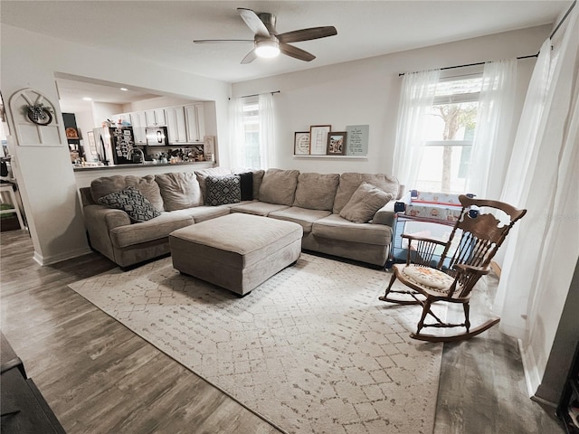 2517 Harn Blvd Unit 4, Clearwater, FL 33764 - photo 2