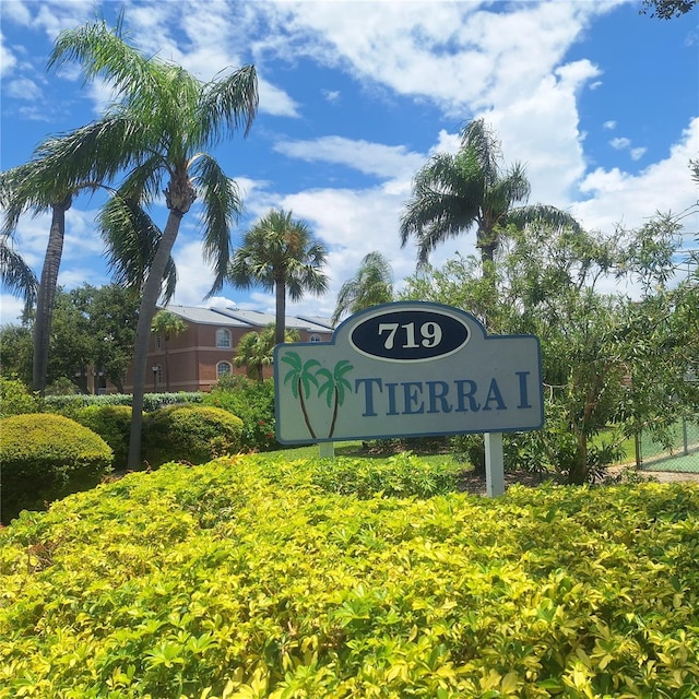 719 Pinellas Bayway S Unit 203, Saint Petersburg, FL 33715 - photo 3