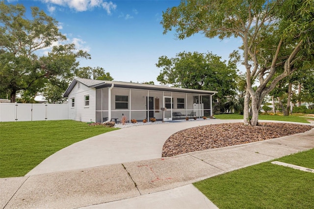 1106 29th St N, Saint Petersburg, FL 33713 - photo 2
