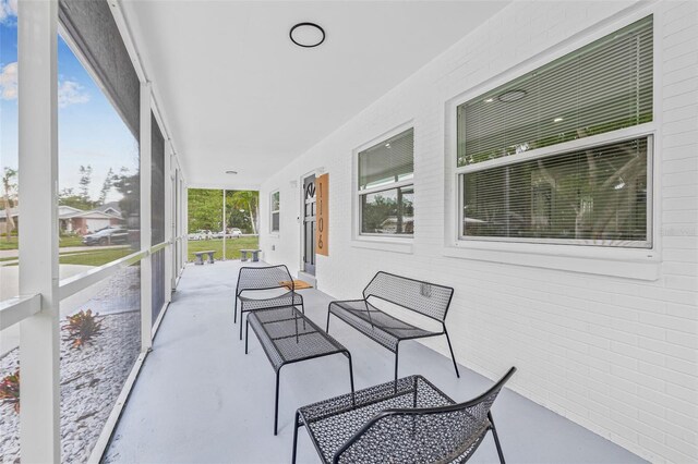 1106 29th St N, Saint Petersburg, FL 33713 - photo 4