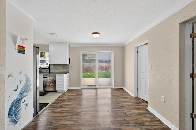 3701 60th St N, Saint Petersburg, FL 33710 - photo 7