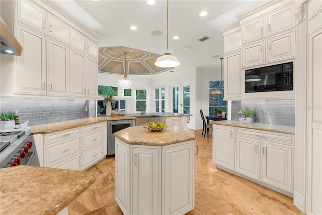 12031 Brewster Dr, Tampa, FL 33626 - photo 4