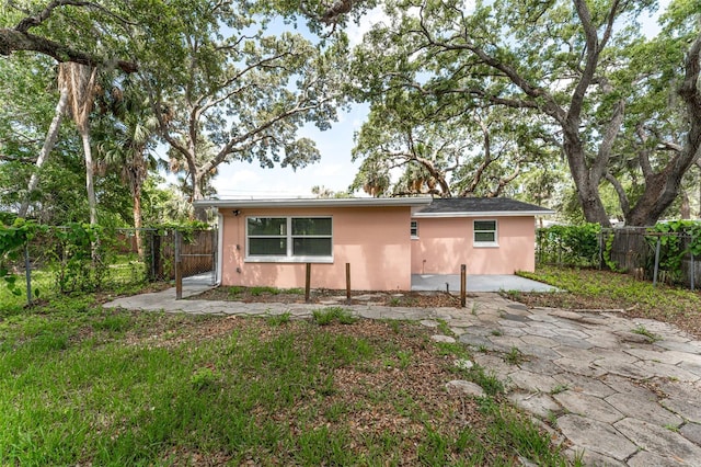 311 Banana St, Tarpon Springs, FL 34689 - photo 29