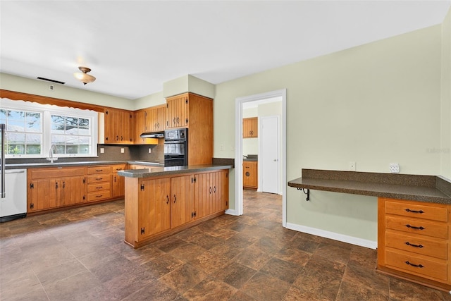 1647 Robin Hood Ln, Clearwater, FL 33764 - photo 31
