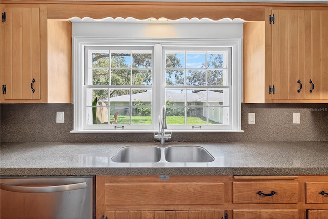1647 Robin Hood Ln, Clearwater, FL 33764 - photo 36