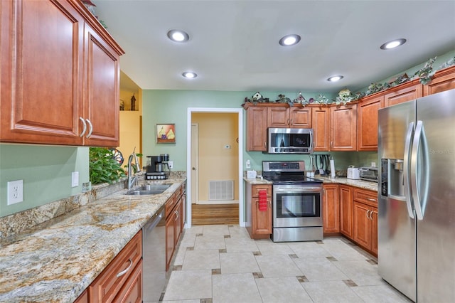 11823 Cedarfield Dr, Riverview, FL 33579 - photo 35