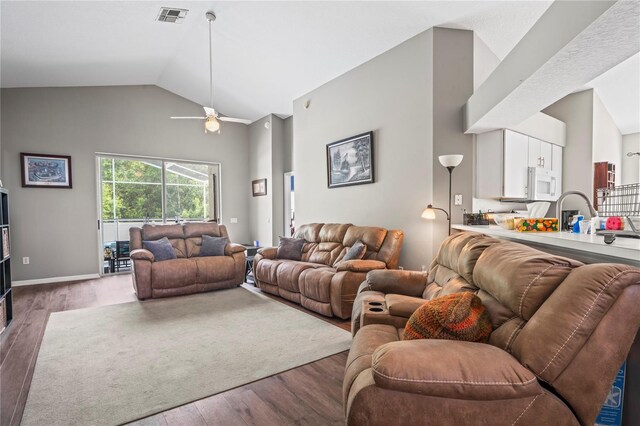 30639 Tremont Dr, Wesley Chapel, FL 33543 - photo 7