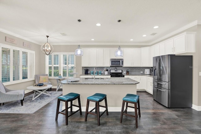 7017 Artesian Ct, Apollo Beach, FL 33572 - photo 5
