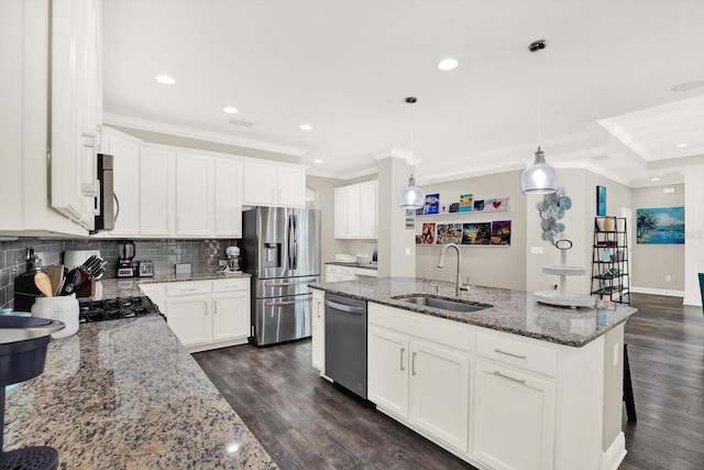 7017 Artesian Ct, Apollo Beach, FL 33572 - photo 8