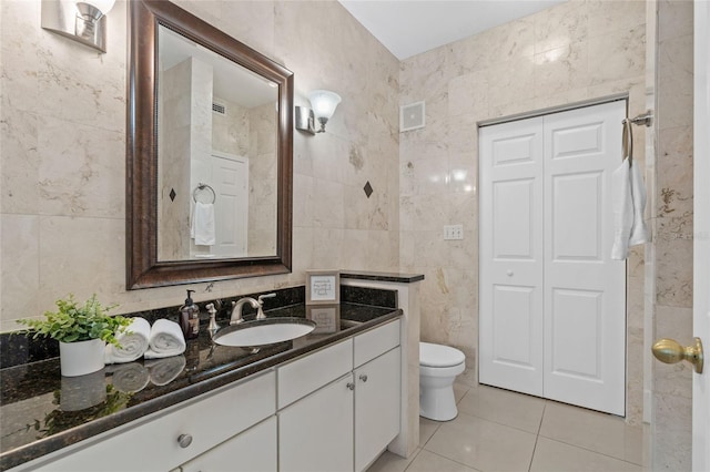 9268 Lake Chase Island Way, Tampa, FL 33626 - photo 18