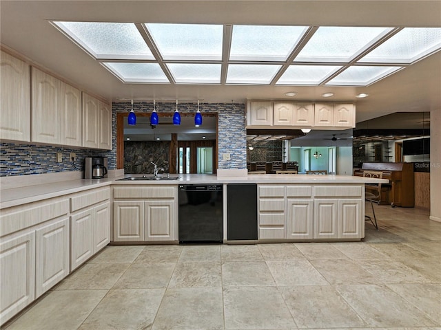 17127 Bridlepath Ct, Lutz, FL 33558 - photo 22