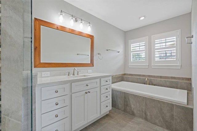 290 Valencia Cir, Saint Petersburg, FL 33716 - photo 23