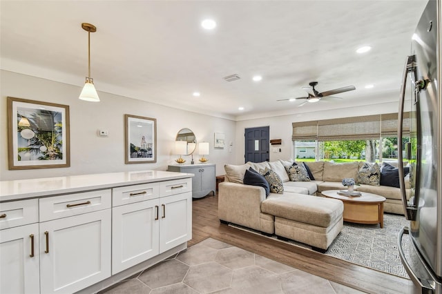 2700 52nd Way N, Saint Petersburg, FL 33710 - photo 11