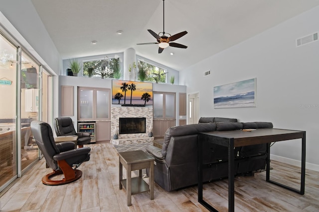 3046 Homestead Oaks Dr, Clearwater, FL 33759 - photo 15