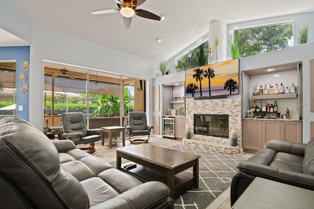 3046 Homestead Oaks Dr, Clearwater, FL 33759 - photo 17