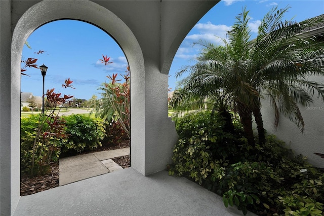 6927 Crestpoint Dr, Apollo Beach, FL 33572 - photo 4