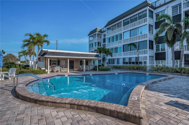 131 Bluff View Dr Unit 111, Belleair Bluffs, FL 33770 - photo 1