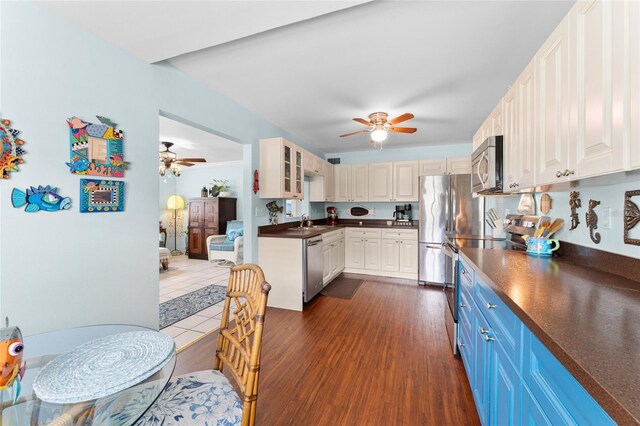 209 Emerald Ln, Largo, FL 33771 - photo 13