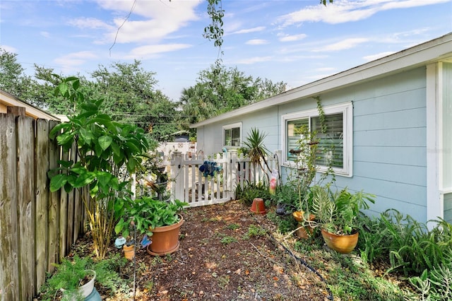 209 Emerald Ln, Largo, FL 33771 - photo 42
