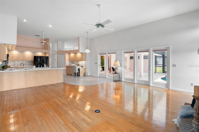 2915 Valencia Ln E, Palm Harbor, FL 34684 - photo 9