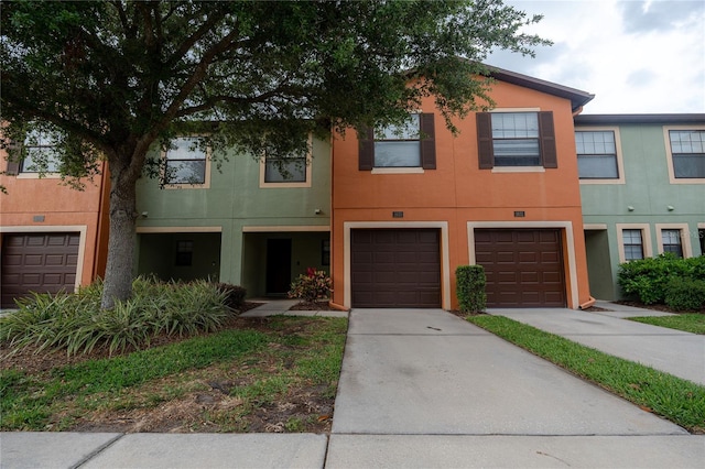 2633 Edgewater Falls Dr, Brandon, FL 33511 - photo 6