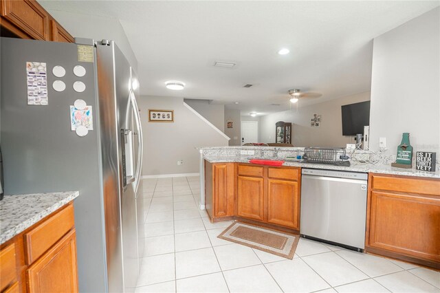 2633 Edgewater Falls Dr, Brandon, FL 33511 - photo 16